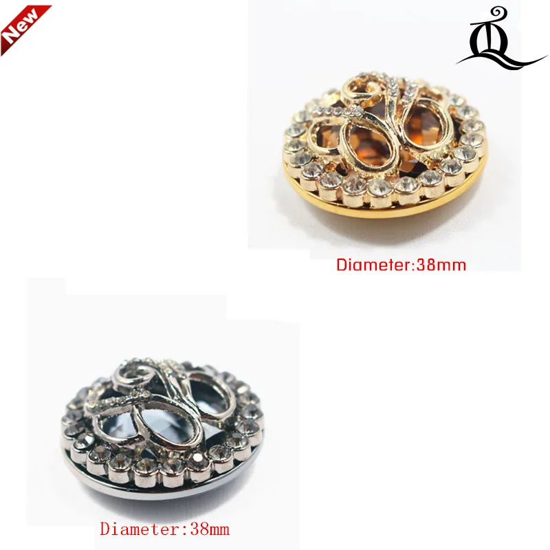 1 pcs,38mm mix fashion metal acrylic Fur buttons, Mink coat buttons. Rhinestone buttons. big with a diamond buckle.accessory
1 pcs,38mm mix fashion metal acrylic Fur buttons, Mink coat buttons. Rhinestone buttons. big with a diamond buckle.accessory