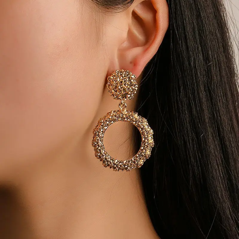Fashion Statement Earrings Big Geometric Drop Earrings for Women Gold Dangle Earrings Modern Gift Jewelry Wholesale 
Fashion Statement Earrings Big Geometric Drop Earrings for Women Gold Dangle Earrings Modern Gift Jewelry Wholesale
