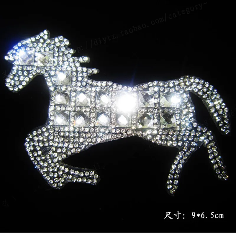 Free shipping (2pcs/lot) Horse icon rhinestones hot fix rhinestone iron on rhinestone transfer designs
Free shipping (2pcs/lot) Horse icon rhinestones hot fix rhinestone iron on rhinestone transfer designs