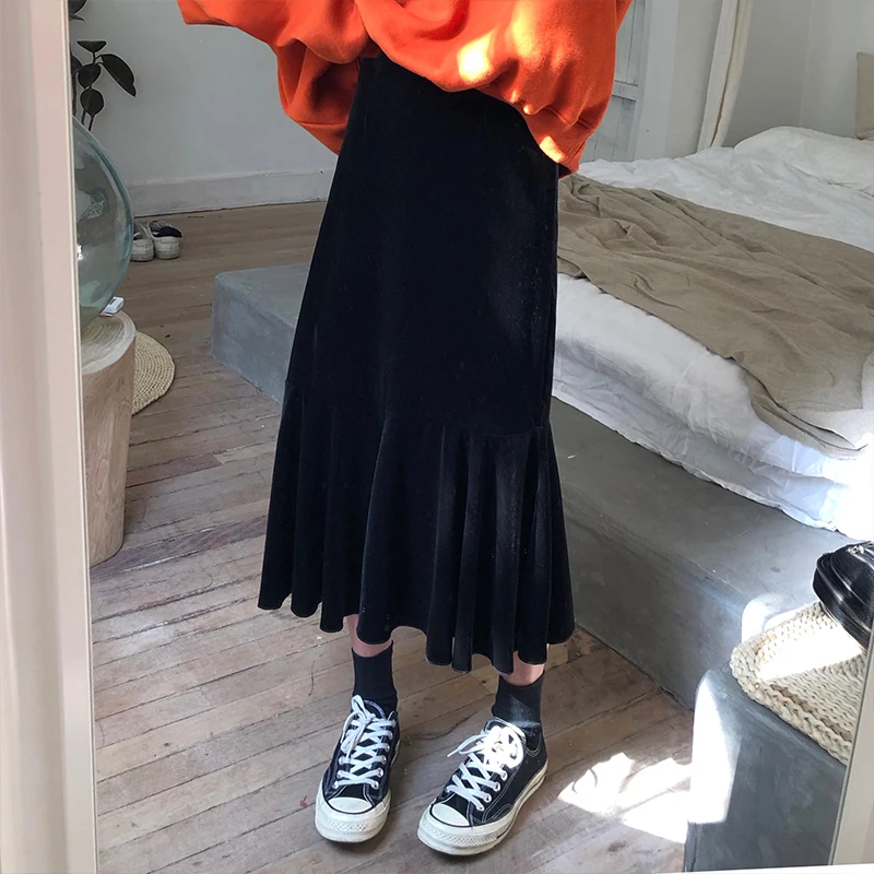 2 colors S-L 2018 autumn and winter high waist long skirts womens velvet fish tail skirts womens (X131)
2 colors S-L 2018 autumn and winter high waist long skirts womens velvet fish tail skirts womens (X131)