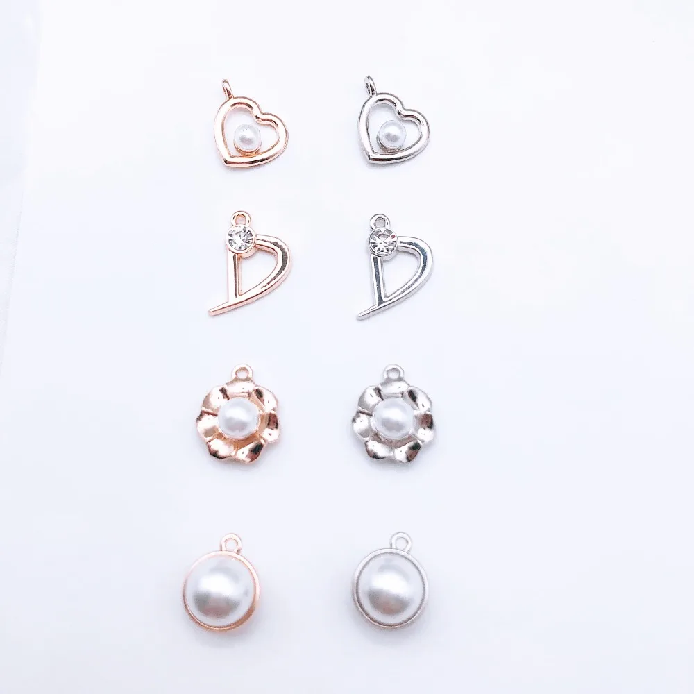 New 6pcs Fashion Charms DIY Necklace Earrings Jewelry Accessories Gift Alloy Rhinestone Pearl Love Petals Pendant Accessories
New 6pcs Fashion Charms DIY Necklace Earrings Jewelry Accessories Gift Alloy Rhinestone Pearl Love Petals Pendant Accessories