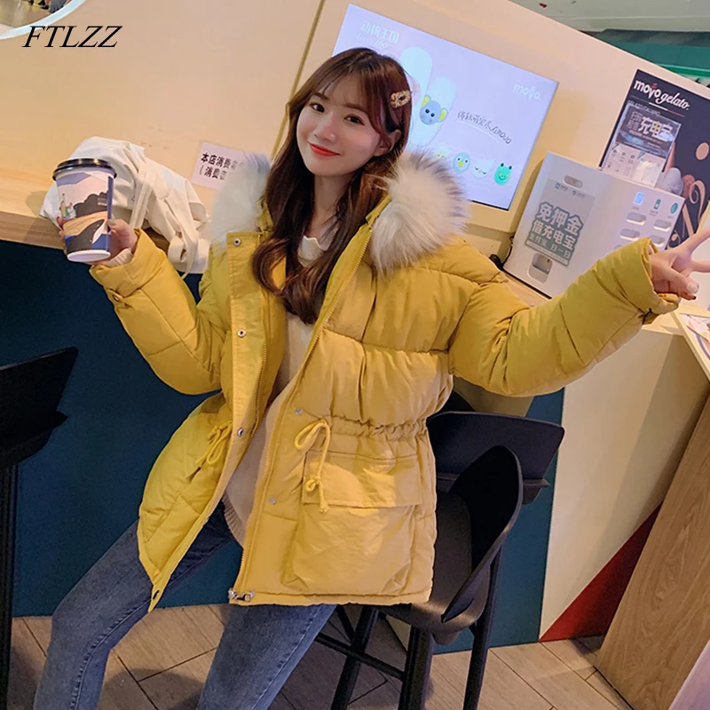 FTLZZ New Winter Jacket Women Cotton Parkas Large Fur Collar Hooded Coat Casual Padded Warm Jackets Wadded Snow Overcoat
FTLZZ New Winter Jacket Women Cotton Parkas Large Fur Collar Hooded Coat Casual Padded Warm Jackets Wadded Snow Overcoat