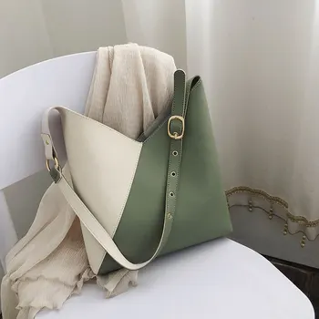 Small Bag Female 2019 New Simple Korean Version of The Wild Shoulder Bag Fashion Stitching Texture Slung Tote Bag 2Pcs/set
Small Bag Female 2019 New Simple Korean Version of The Wild Shoulder Bag Fashion Stitching Texture Slung Tote Bag 2Pcs/set