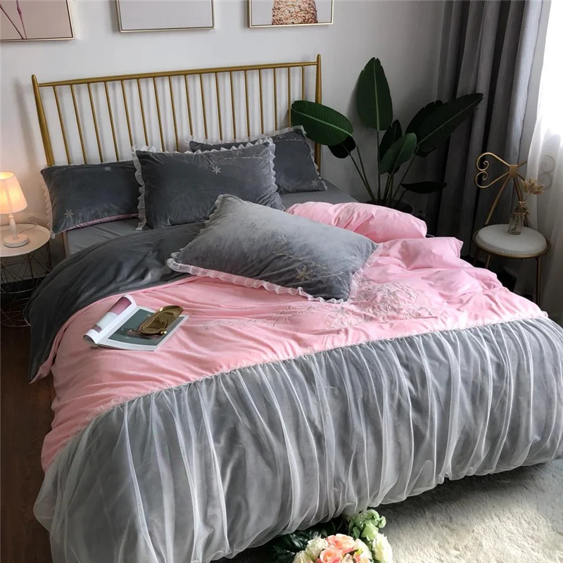 Promotion Fleece Velvet Chiffon Lace Bedding Set Warm Flannel Embroidery Duvet Cover Sheet Pillowcases Queen King size 4pcs
Promotion Fleece Velvet Chiffon Lace Bedding Set Warm Flannel Embroidery Duvet Cover Sheet Pillowcases Queen King size 4pcs