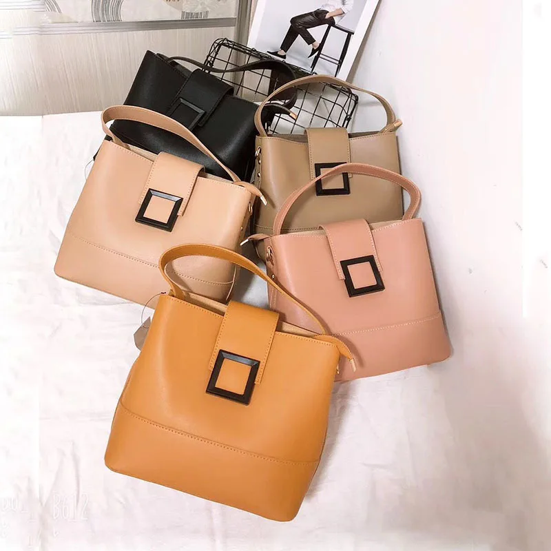 Bag girl 2019 new Korean fashion INS retro jackpot bag take many layers of single shoulder oblique span bag
Bag girl 2019 new Korean fashion INS retro jackpot bag take many layers of single shoulder oblique span bag