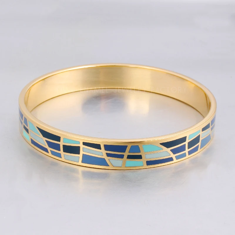 2019 The New 10mm Stainless Steel Bracelet Female Retro Jewelry Design Enamel Bracelet Bangle for Women
2019 The New 10mm Stainless Steel Bracelet Female Retro Jewelry Design Enamel Bracelet Bangle for Women