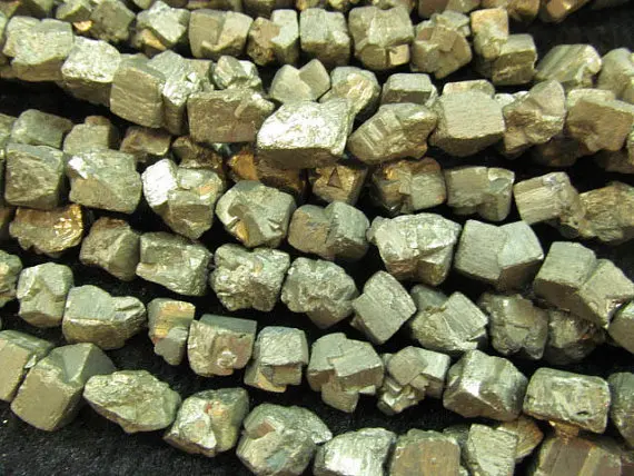 wholesale genuine Raw pyrite nuggets bead freeform iron gold box square cube loose beads 8-20mm full strand
wholesale genuine Raw pyrite nuggets bead freeform iron gold box square cube loose beads 8-20mm full strand