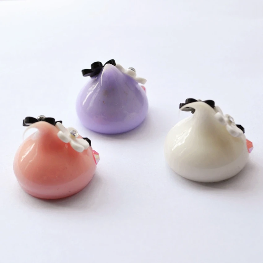 6pcs(it is soft) 25mm kawaii silicone decoration FOR DIY home decoration no hooks on it
6pcs(it is soft) 25mm kawaii silicone decoration FOR DIY home decoration no hooks on it