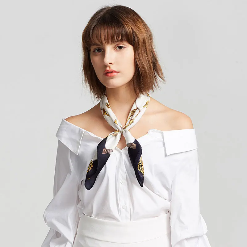 MIARA.L 2019 new silk small square female occupation with mulberry silk scarf gift scarf for ladies
MIARA.L 2019 new silk small square female occupation with mulberry silk scarf gift scarf for ladies