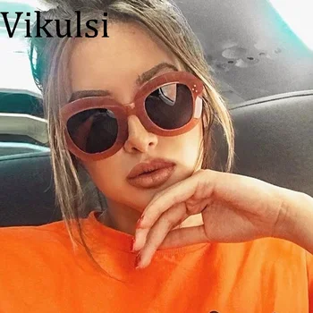 2017 Fashion Sunglasses Women Sexy Luxury Brand Designer Vintage Sun glasses Female Rivet Shades Big Frame Style Eyewear Oculos
2017 Fashion Sunglasses Women Sexy Luxury Brand Designer Vintage Sun glasses Female Rivet Shades Big Frame Style Eyewear Oculos