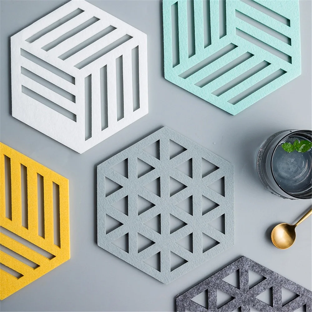 Creative Felt Coaster Hexagon Hollow Cup Mat Soft Heat Insulated Non Slip Pad Home Hot Drink Holder Desktop Decoration 1pc
Creative Felt Coaster Hexagon Hollow Cup Mat Soft Heat Insulated Non Slip Pad Home Hot Drink Holder Desktop Decoration 1pc