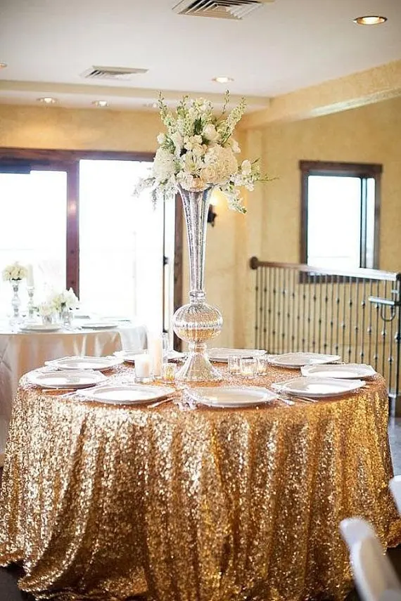 Wholesale 10pcs120" Round Gold Sequin Tablecloths for Wedding Table Linen Glitter Sequin Table Cover for Wedding Decoration
Wholesale 10pcs120" Round Gold Sequin Tablecloths for Wedding Table Linen Glitter Sequin Table Cover for Wedding Decoration