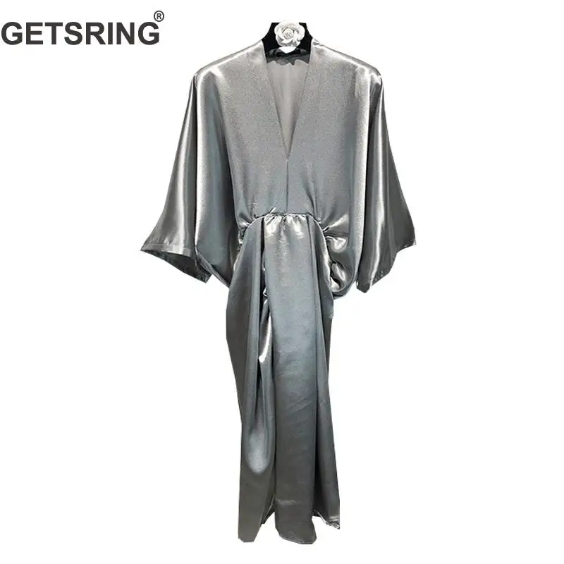 GETSRING Women Dresses Temperament V Neck Seven Sleeves Vintage Dress Silver High Waist Sexy Dress Batwing Sleeve Slim Dresses
GETSRING Women Dresses Temperament V Neck Seven Sleeves Vintage Dress Silver High Waist Sexy Dress Batwing Sleeve Slim Dresses