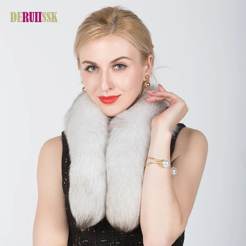 100% Real Fox Fur Collar Silver Black Fox Fur Square Collar Ring Scarf Womens Genuine Natural Fox Fur Scarves Collar Accessories
100% Real Fox Fur Collar Silver Black Fox Fur Square Collar Ring Scarf Womens Genuine Natural Fox Fur Scarves Collar Accessories