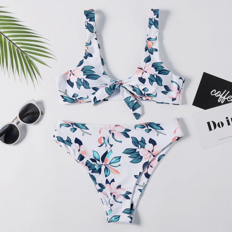 New Sexy Chest Knot Bikini Set Push Up Floral Printed Swimsuit Female Swimwear Women Bathing Suit Bandage Boho Beach Biquini
New Sexy Chest Knot Bikini Set Push Up Floral Printed Swimsuit Female Swimwear Women Bathing Suit Bandage Boho Beach Biquini