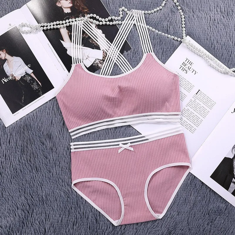 Spaghetti Strap Wireless Bras Seamless Panties Sets Sexy Women Girls Bra Sets Female Padded Bra Briefs Sets
Spaghetti Strap Wireless Bras Seamless Panties Sets Sexy Women Girls Bra Sets Female Padded Bra Briefs Sets