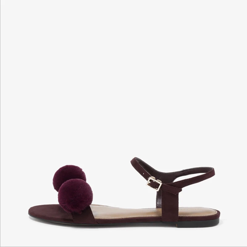 Luxury Brand Designer Flock Flat Woman Sandals Hairball in Font Strap Round Toe Ankle Strap With Buckle
Luxury Brand Designer Flock Flat Woman Sandals Hairball in Font Strap Round Toe Ankle Strap With Buckle