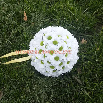11.5 inch / (29cm) Wedding Artificial Silk Daisy Kissing Ball Flower Pomander Bouquet Ball Home Decorative Balls
11.5 inch / (29cm) Wedding Artificial Silk Daisy Kissing Ball Flower Pomander Bouquet Ball Home Decorative Balls