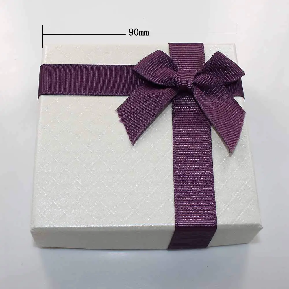 24PCs Cardboard Bracelet Box with Grosgrain Ribbon Square with ribbon bowknot decoration Display Packaging Gift 90x90x22mm
24PCs Cardboard Bracelet Box with Grosgrain Ribbon Square with ribbon bowknot decoration Display Packaging Gift 90x90x22mm