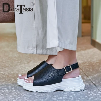DoraTasia 2019 New Summer Elegant Women Flat Platform Sandals Genuine Cow Leather Comfortable Summer Wedges Beach Shoes Woman
DoraTasia 2019 New Summer Elegant Women Flat Platform Sandals Genuine Cow Leather Comfortable Summer Wedges Beach Shoes Woman