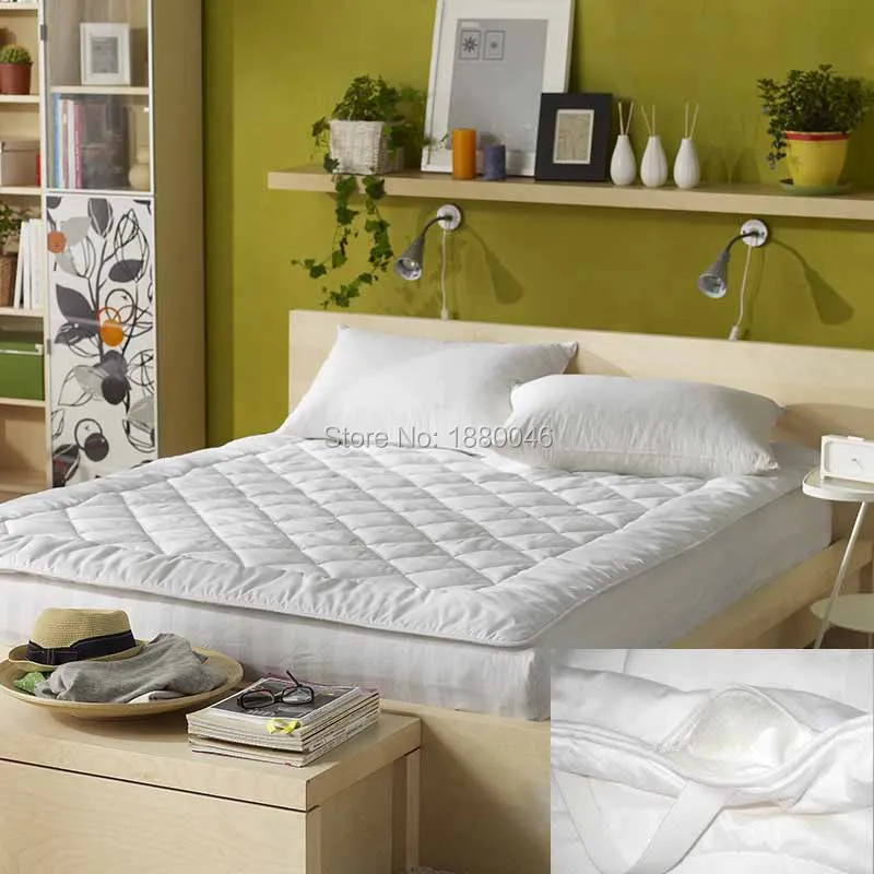 OEM 100% Mulberry Silk bedding mattress Mulberry silk filled topper 200*200cm 3KG silk filling 79*79inch 100% cotton cover
OEM 100% Mulberry Silk bedding mattress Mulberry silk filled topper 200*200cm 3KG silk filling 79*79inch 100% cotton cover