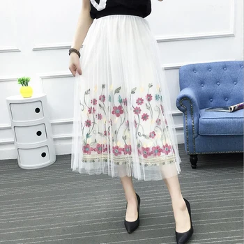 U-SWEAR Women Tulle long Skirt summer 2018 Fashion Vintage Floral Embroidery Elegant Female Tutu Skirts midi white black sweet
U-SWEAR Women Tulle long Skirt summer 2018 Fashion Vintage Floral Embroidery Elegant Female Tutu Skirts midi white black sweet