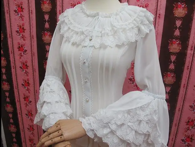 Original design new lolita blouse dress her sleeve lace long sleeve shirt, cultivate one's morality princess wind restor
Original design new lolita blouse dress her sleeve lace long sleeve shirt, cultivate one's morality princess wind restor