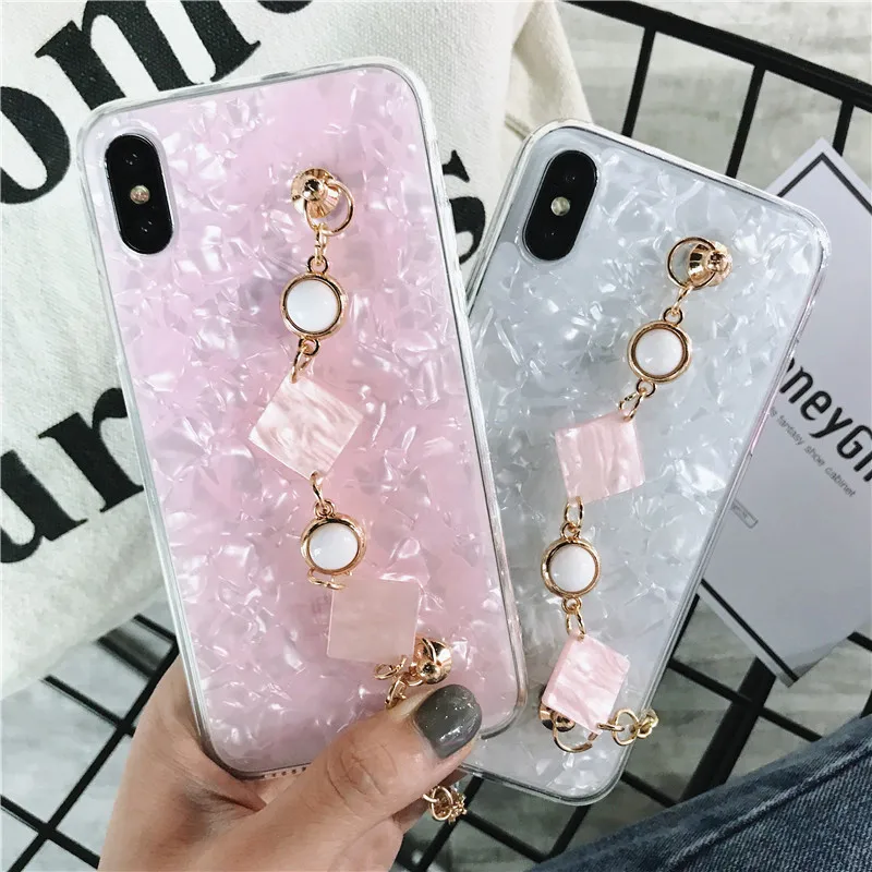 Crystal Diamond Tassel Chain Bracelet Shell Phone Case For Samsung S20 Note20 Pro S20 Ultra A50 A80S M10 M20 Cover Capa
Crystal Diamond Tassel Chain Bracelet Shell Phone Case For Samsung S20 Note20 Pro S20 Ultra A50 A80S M10 M20 Cover Capa
