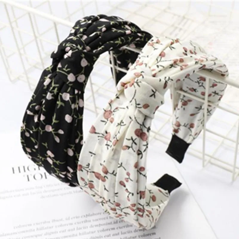 Women Hair Accessories Wide Chiffon Flowers Print Headband Bow Adults Outdoor Headdress Hairband Knot Ladies Summer Head Band
Women Hair Accessories Wide Chiffon Flowers Print Headband Bow Adults Outdoor Headdress Hairband Knot Ladies Summer Head Band