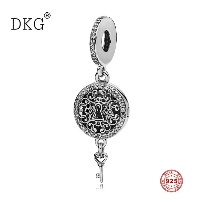 925 Sterling Silver New DIY Beads Fits DKG Bracelet Regal Love Key Dangle Clear CZ Charm for DIY Jewelry Making
925 Sterling Silver New DIY Beads Fits DKG Bracelet Regal Love Key Dangle Clear CZ Charm for DIY Jewelry Making