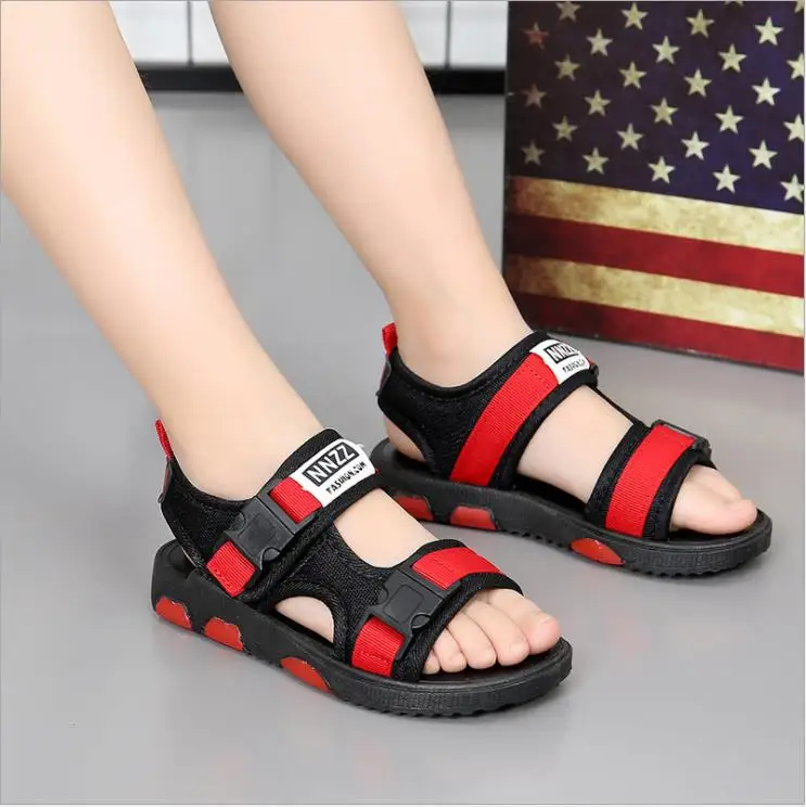 2019 new boys sandals summer children's beach shoes big boy beach soft breathable shoes plastic male baby sandals
2019 new boys sandals summer children's beach shoes big boy beach soft breathable shoes plastic male baby sandals