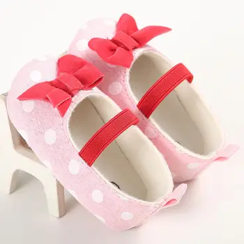 Infant Baby Kids Soft Sole Princess Shoes Bowknot Girl Toddler Baby Suede Leather Crib Shoes Polka Dot Moccasin Shoes
Infant Baby Kids Soft Sole Princess Shoes Bowknot Girl Toddler Baby Suede Leather Crib Shoes Polka Dot Moccasin Shoes