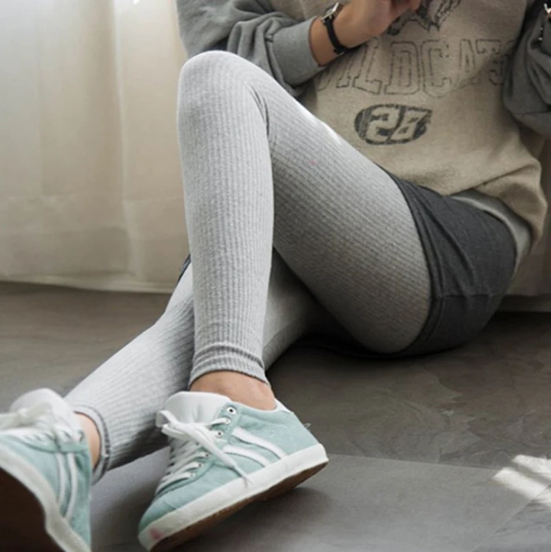 Spring and summer new style Threaded leggings Slim-fit high-elastic pants Solid color slim leggings pants
Spring and summer new style Threaded leggings Slim-fit high-elastic pants Solid color slim leggings pants