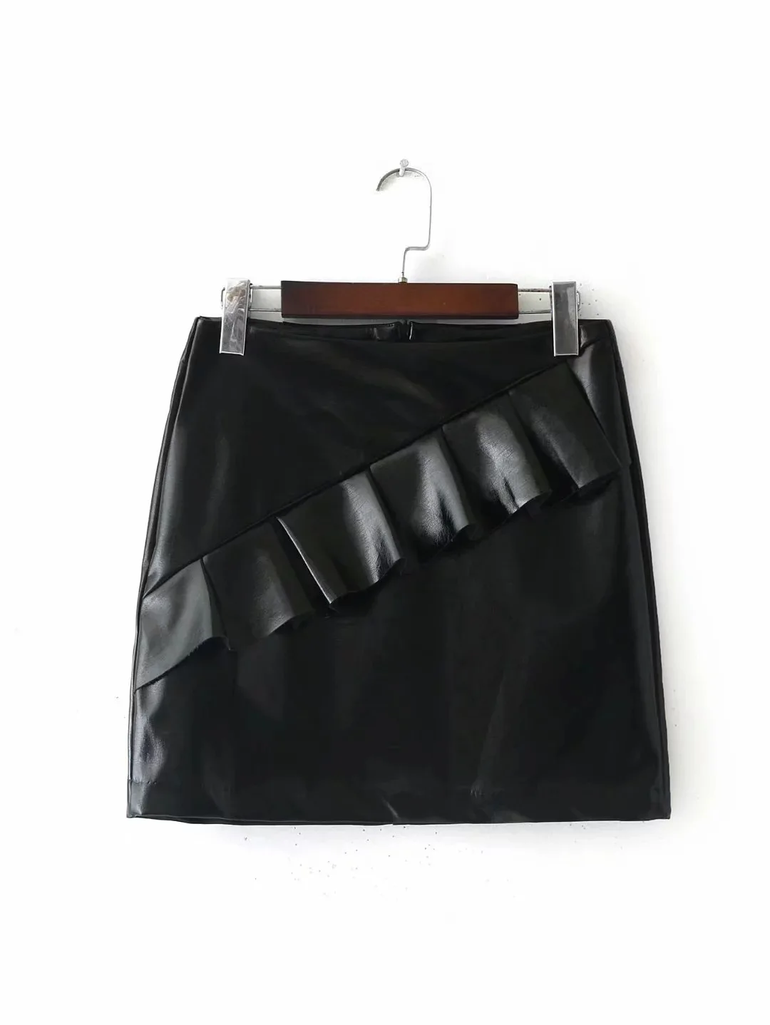 2019 Spring New Arrival High Waist Slim Mini Skirt Front Lotus Leaf Side Leather Skirt European Style Black Skirt Free Shipping
2019 Spring New Arrival High Waist Slim Mini Skirt Front Lotus Leaf Side Leather Skirt European Style Black Skirt Free Shipping