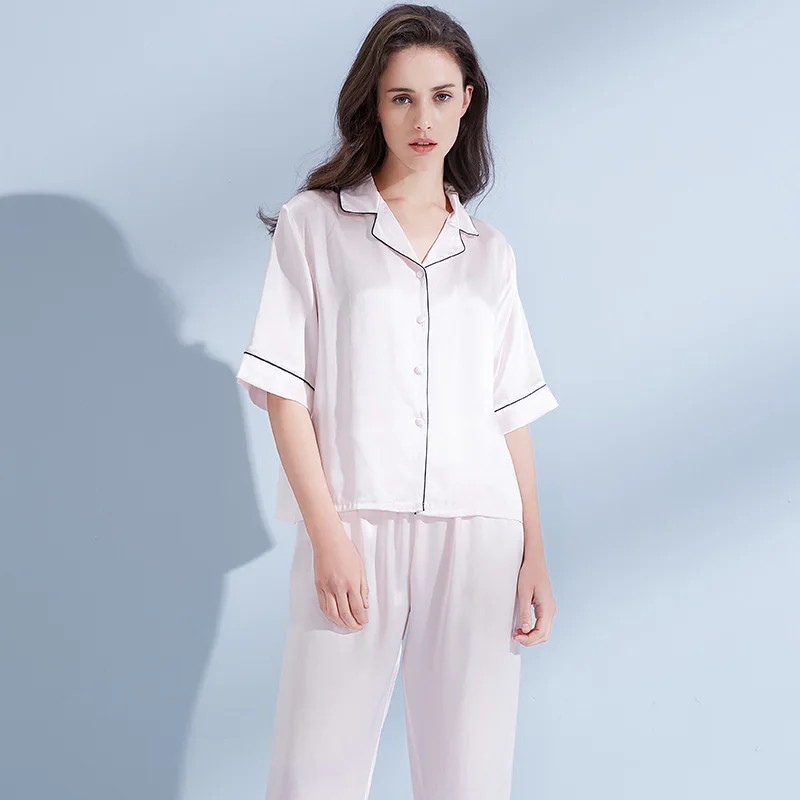 Women 100% Silk Pajamas Set Natural Silk Pajamas Summer Thin Lace Solid Real Silk Sleepwear 2 Pieces For Ladies
Women 100% Silk Pajamas Set Natural Silk Pajamas Summer Thin Lace Solid Real Silk Sleepwear 2 Pieces For Ladies