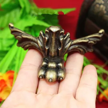 Antique Zinc Alloy Tiger Footing Decoration Legs Vintage Wooden Box Beast Feet Cabinet Corner Bronze Tone Color 84*42mm 4Pcs
Antique Zinc Alloy Tiger Footing Decoration Legs Vintage Wooden Box Beast Feet Cabinet Corner Bronze Tone Color 84*42mm 4Pcs