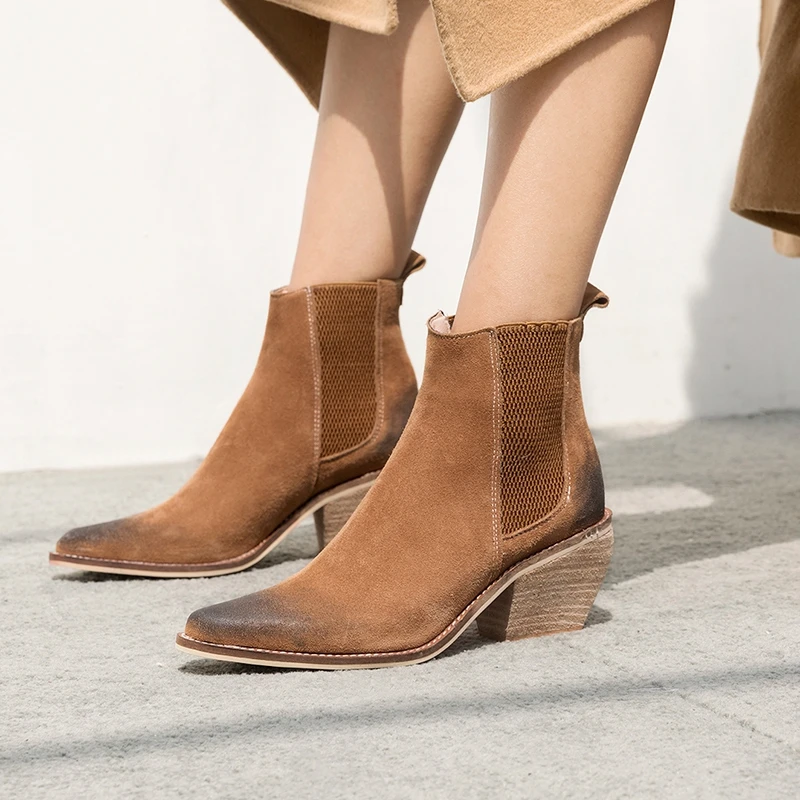Genuine Leather women Ankle boots 22-26.5cm feet length cow suede spring autumn hot sale feetwear Europe and the United States
Genuine Leather women Ankle boots 22-26.5cm feet length cow suede spring autumn hot sale feetwear Europe and the United States