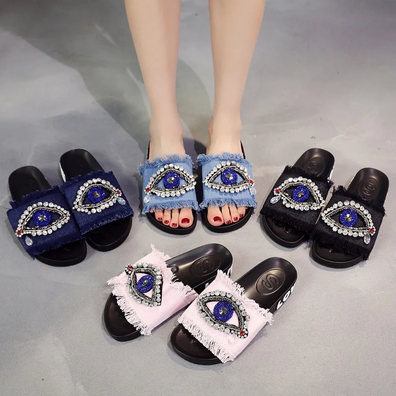 2019 Summer Slide Sandals Fancy Woman DIY Crystal Eyes Slippers Denim Ladies Women Tassel Thick Sole Outdoor Beach Slipper Shoes
2019 Summer Slide Sandals Fancy Woman DIY Crystal Eyes Slippers Denim Ladies Women Tassel Thick Sole Outdoor Beach Slipper Shoes