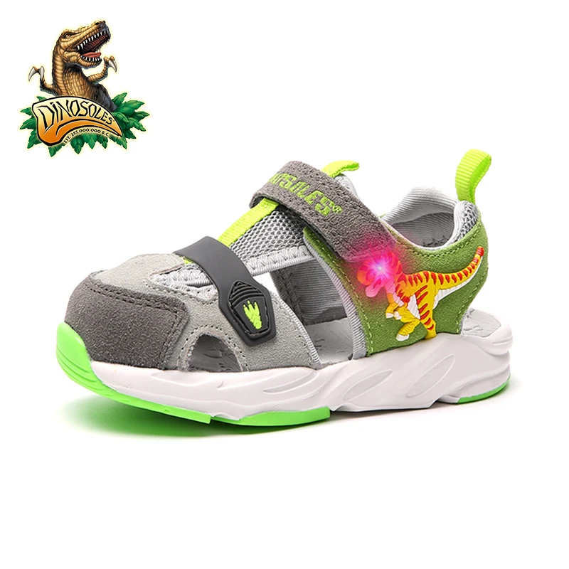 Dinoskulls sandals children light up fashion baby boy sandals kids 3D dinosaur LED toddler boy beach shoes summer 2019 trainer
Dinoskulls sandals children light up fashion baby boy sandals kids 3D dinosaur LED toddler boy beach shoes summer 2019 trainer