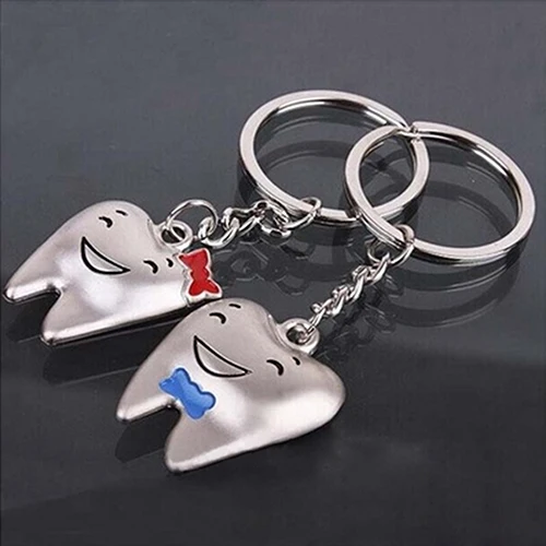 Hot 2Pcs Lover Couple Tooth Shape Smile Face Pendant Key Rings Key Chains Keychains 6K71 7F6I BEBA
Hot 2Pcs Lover Couple Tooth Shape Smile Face Pendant Key Rings Key Chains Keychains 6K71 7F6I BEBA