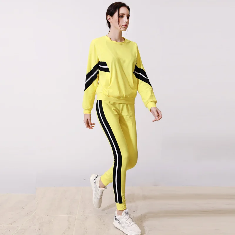 Commuting fashion Women 2 Pieces /Set Womens Sport Suits Yellow Pants Suit Formal OL Suit Long Sleeve trouser suit new
Commuting fashion Women 2 Pieces /Set Womens Sport Suits Yellow Pants Suit Formal OL Suit Long Sleeve trouser suit new
