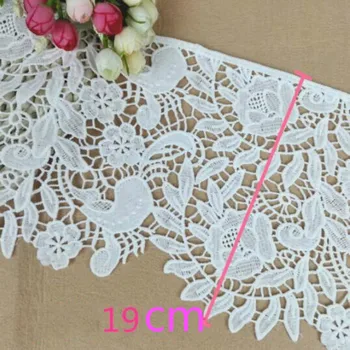 3yards/lot Ribbon Polyester Embroidered Sewing Craft Lace Trim DIY Garment & Home Decoration
3yards/lot Ribbon Polyester Embroidered Sewing Craft Lace Trim DIY Garment & Home Decoration