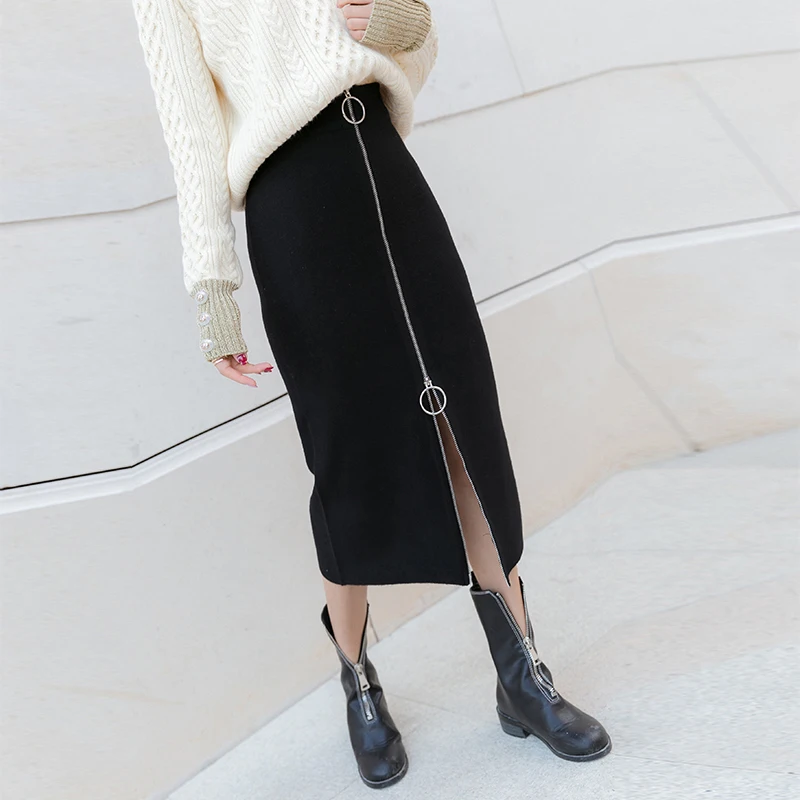 Midi Skirts Front Slit Zipper With Ring Hand Draw Winter And Spring Two Kinds Of Thickness Skinny Hip Pack black Color
Midi Skirts Front Slit Zipper With Ring Hand Draw Winter And Spring Two Kinds Of Thickness Skinny Hip Pack black Color