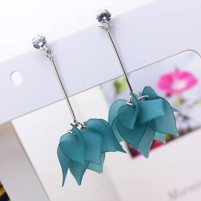 2019 new design fashion brand jewelry elegant flower earrings for women summer style gift earring
2019 new design fashion brand jewelry elegant flower earrings for women summer style gift earring