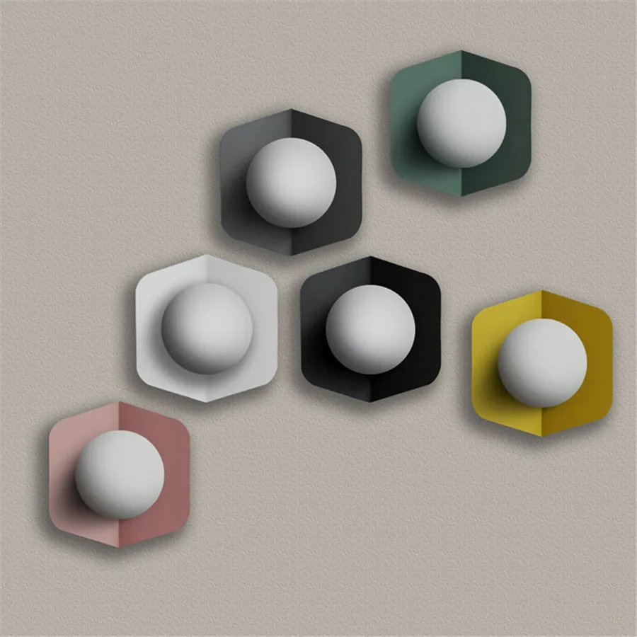 4480471587_1637540297
