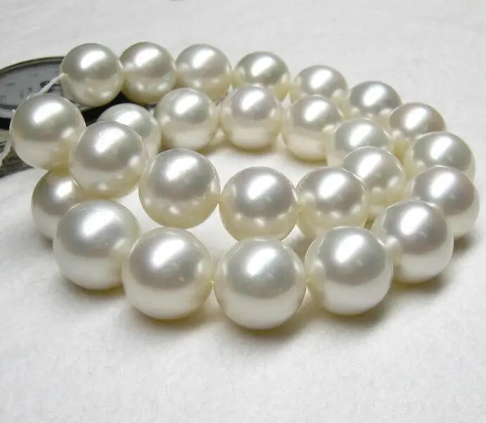Free shipping hot sale Women Bridal Wedding Jewelry >>round 12-13mm natural Australian south seas white pearl necklace17inch
Free shipping hot sale Women Bridal Wedding Jewelry >>round 12-13mm natural Australian south seas white pearl necklace17inch