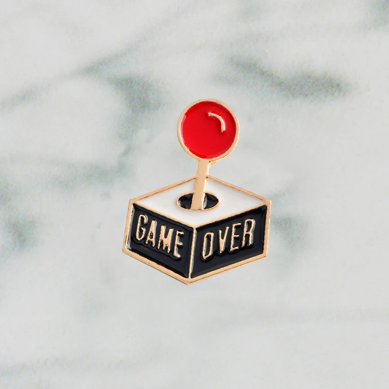 Значки Game over console милые значки на лацкан для вашей сумки шляпы куртки подарки и