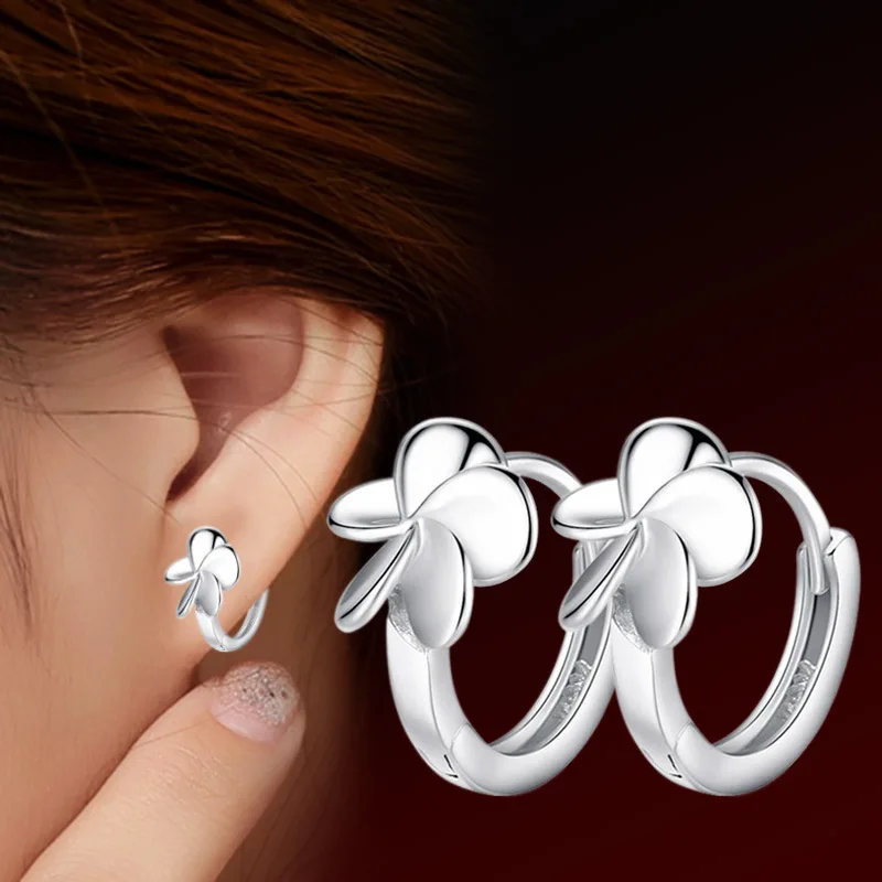 Simple Design Five-leaf Hoops Flower White Earrings Trendy Korean Women Statement Earrings 2019 For Female Jewelry Gift
Simple Design Five-leaf Hoops Flower White Earrings Trendy Korean Women Statement Earrings 2019 For Female Jewelry Gift