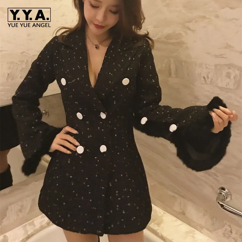 Runway Womens Elegant Black Tweed Jacket V-Neck Flare Sleeve Blazers Female Winter Long Slim Chic OL Office Lady Blazer Formal
Runway Womens Elegant Black Tweed Jacket V-Neck Flare Sleeve Blazers Female Winter Long Slim Chic OL Office Lady Blazer Formal