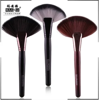 Soft Makeup Large Fan Brush Blush Loose Powder Foundation Beauty Make Up Tool Big Fan Cosmetics Brushes / by dhl 100pcs
Soft Makeup Large Fan Brush Blush Loose Powder Foundation Beauty Make Up Tool Big Fan Cosmetics Brushes / by dhl 100pcs
